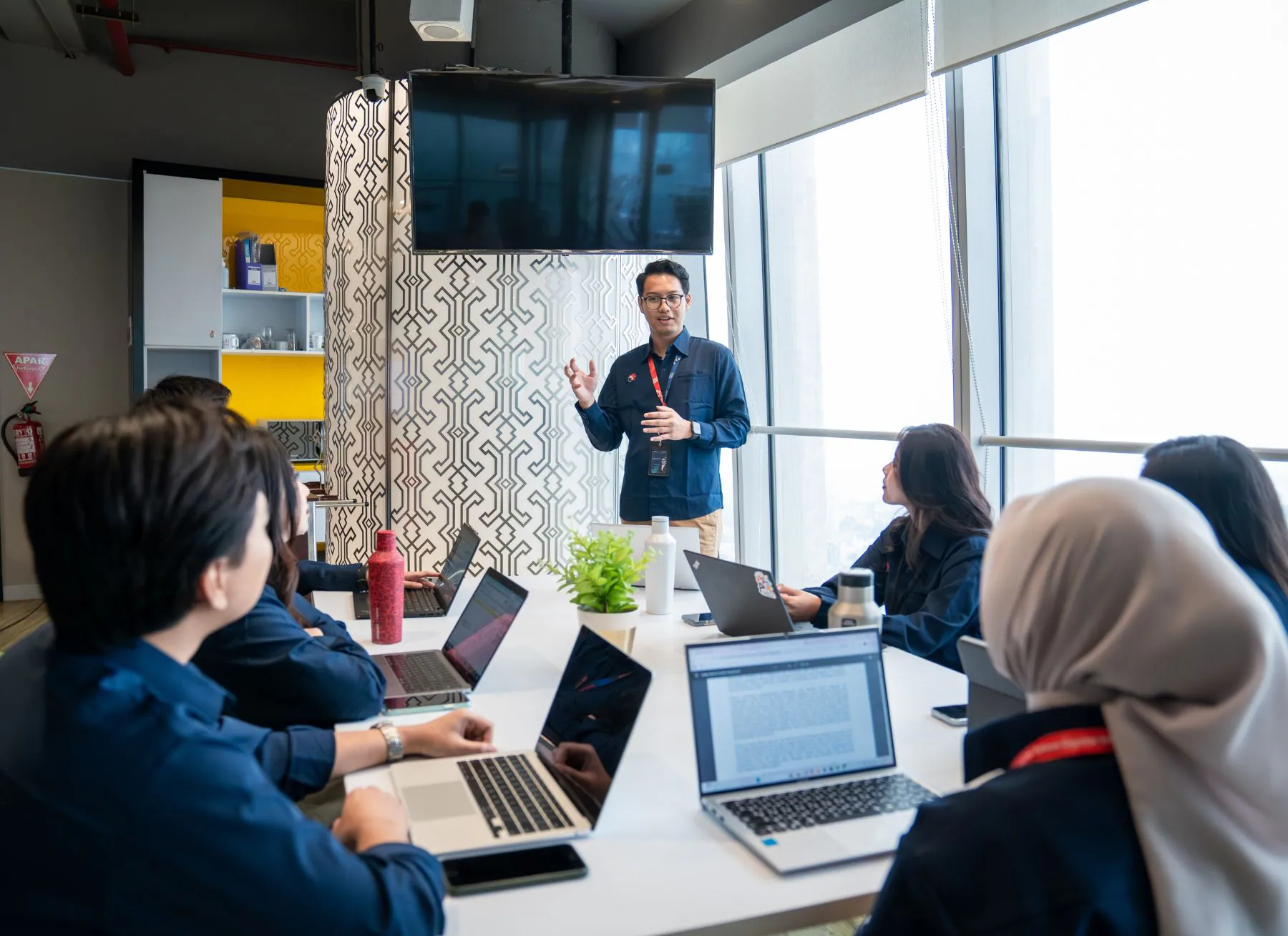 Telkom Luncurkan Program ESG 2024 sebagai Bagian Transformasi TelkomGroup