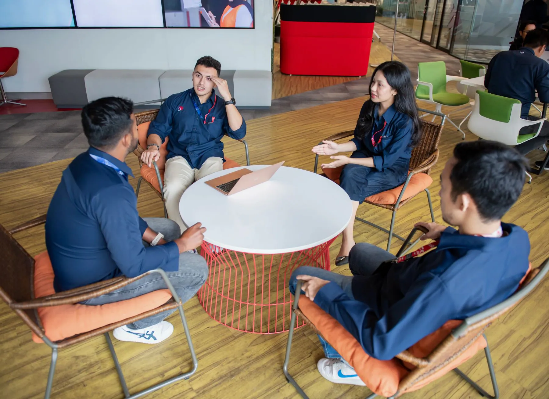 Telkom Luncurkan Program ESG 2024 sebagai Bagian Transformasi TelkomGroup