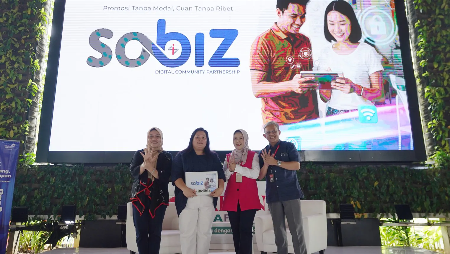 Sobat Indibiz Resmi Diluncurkan, Telkom Perluas Peluang Perempuan UKM Naik Kelas di Era Digital