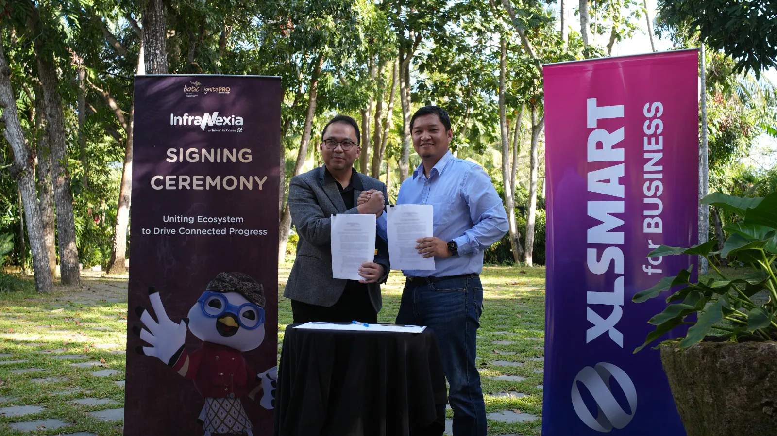 InfraNexia dan XLSMART Perluas Sinergi Infrastruktur, Dukung Pertumbuhan Jaringan Nasional