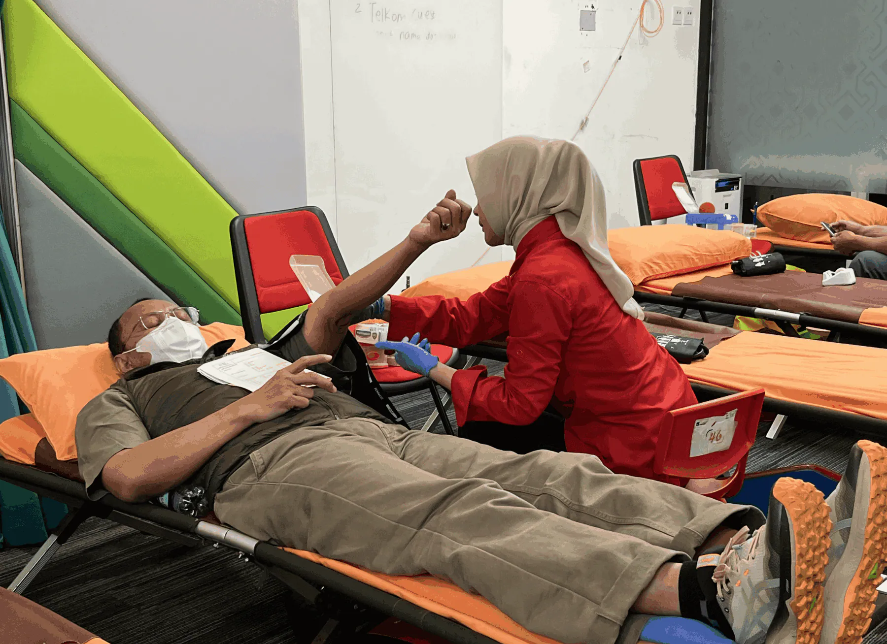 Telkom Indonesia Himpun 332 Kantong Darah melalui Aksi Donor di Bandung, Makassar, dan Jakarta