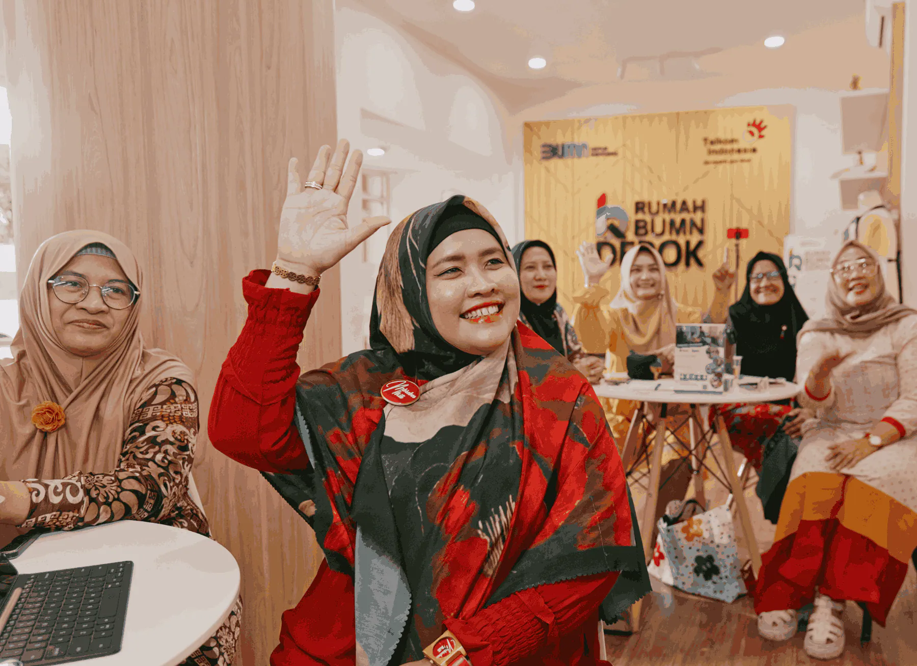 Telkom Bangun Masa Depan Ekonomi Inklusif Lewat Pendampingan dan Pemberdayaan Perempuan Penggerak UMKM