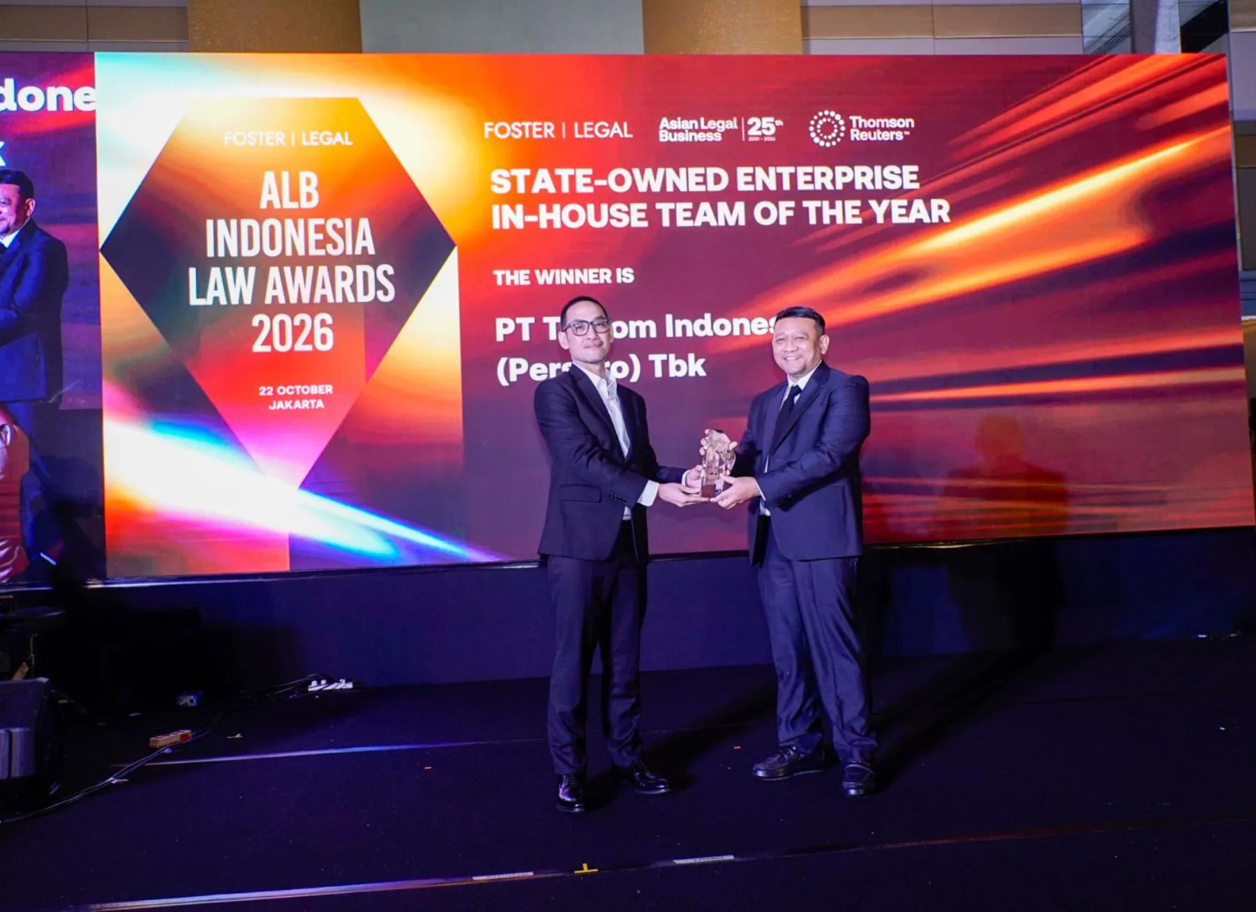 Telkom Raih "SOE In-House of The Year" di ALB Indonesia Law Awards 2026